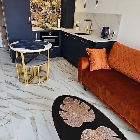 Copper By The European Solidarity Centre Apartment Gdansk