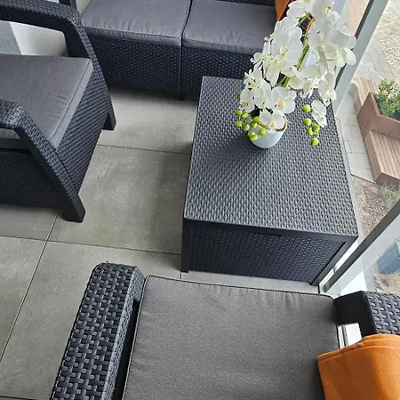 Apartment Copper By The European Solidarity Centre