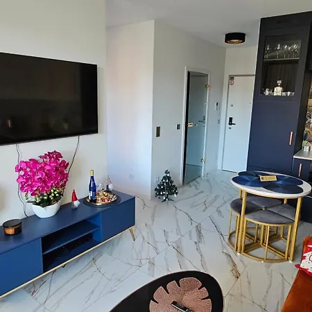 Apartment Copper By The European Solidarity Centre Danzig