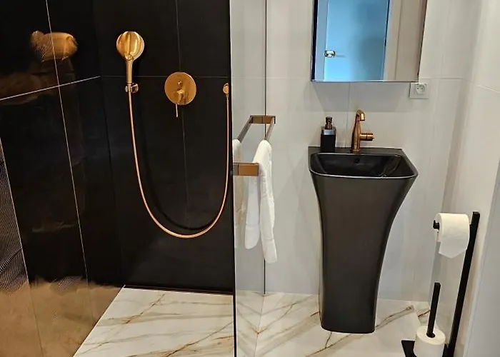 Lägenhet Copper By The European Solidarity Centre