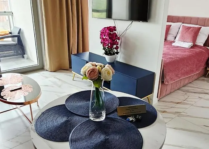 Apartament Copper By The European Solidarity Centre *