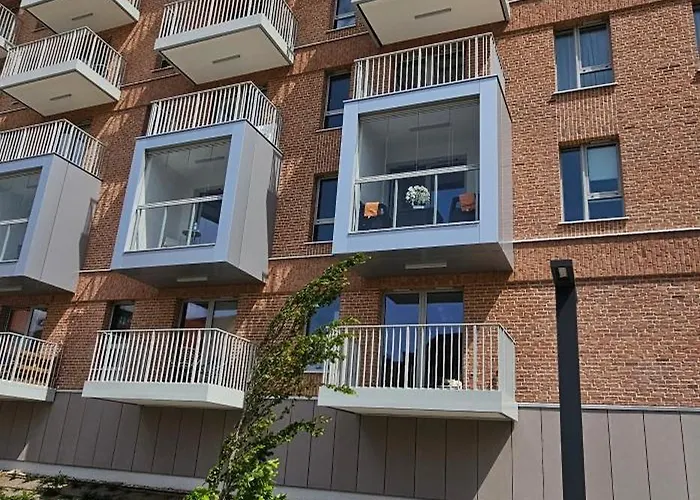 Copper By The European Solidarity Centre Gdańsk