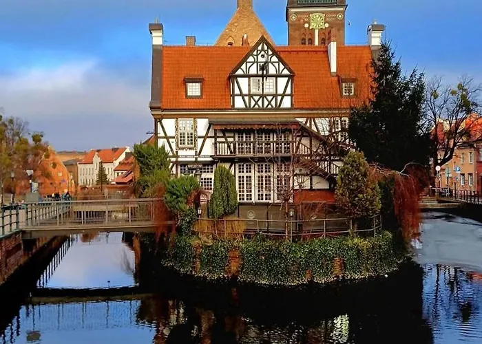 Copper By The European Solidarity Centre